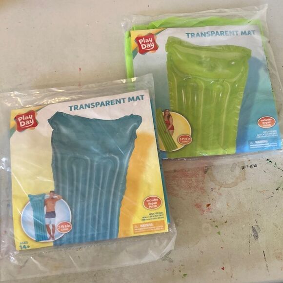Play Doh Transparent Mats Blue & Green - Picture 1 of 5